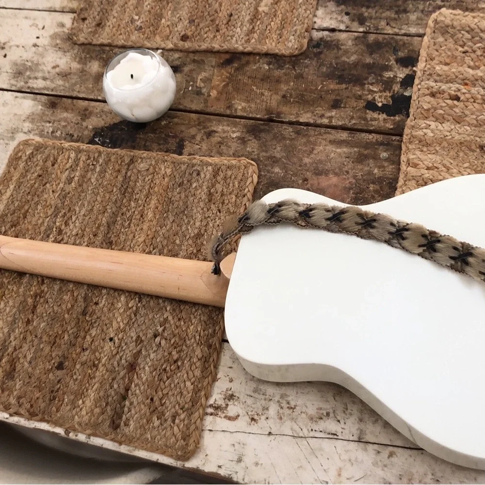 Cream Acoustic Guitar Toddler Loog Guitar - Picture 4 of 4